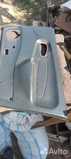 Подиумы ваз 2114 штатные дверные карты