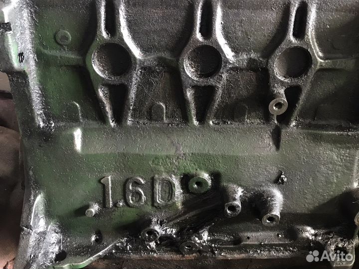 Продам двигатель на Фольксваген гольф 1