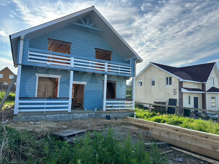 Дом 190 м² на участке 8,5 сот.