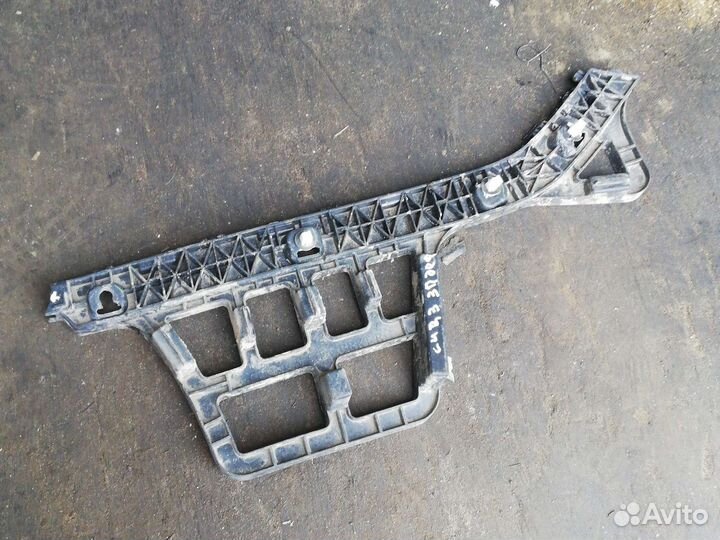 Кронштейн жёсткости бампера Киа Сид 3 CD