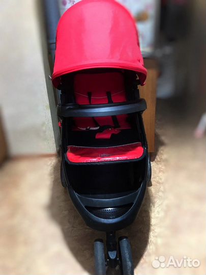 Прогулочная коляска urbini