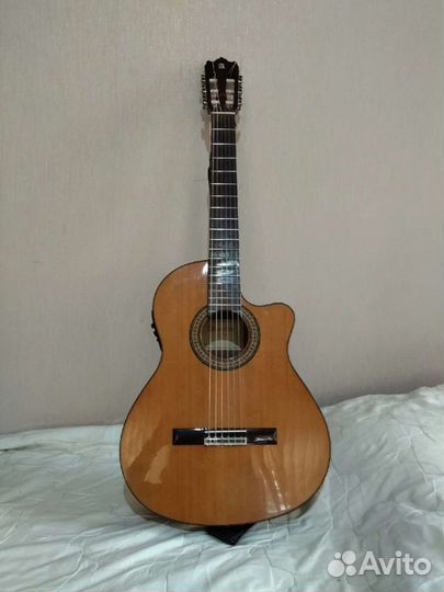 Электроакустическая Гитара Alhambra3C CW E1