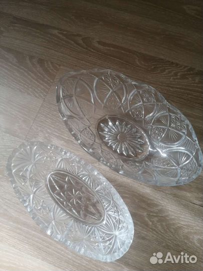 Большая хрустальная ваза