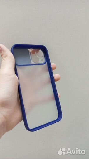 Чехол на iPhone 13