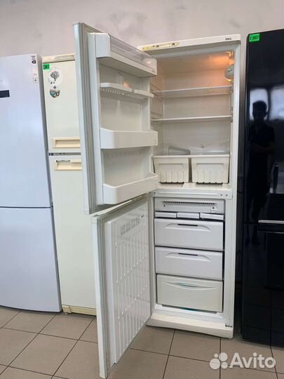 Холодильник на гарантии