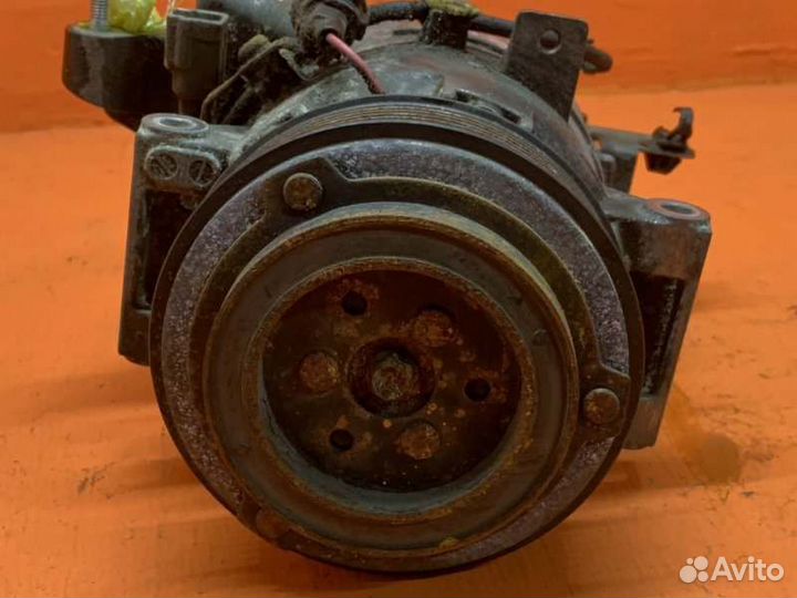 Компрессор кондиционера Infiniti G37 V36 3.7 2011