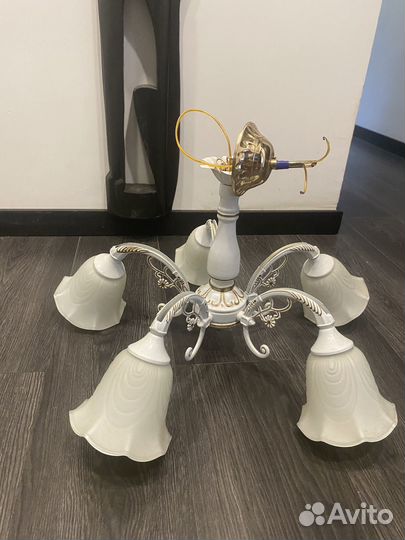 Люстра потолочная