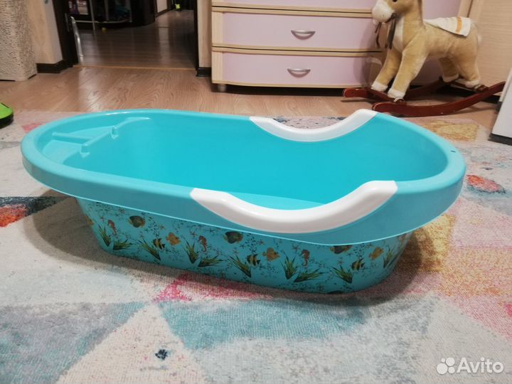 Ванночка для купания с горкой