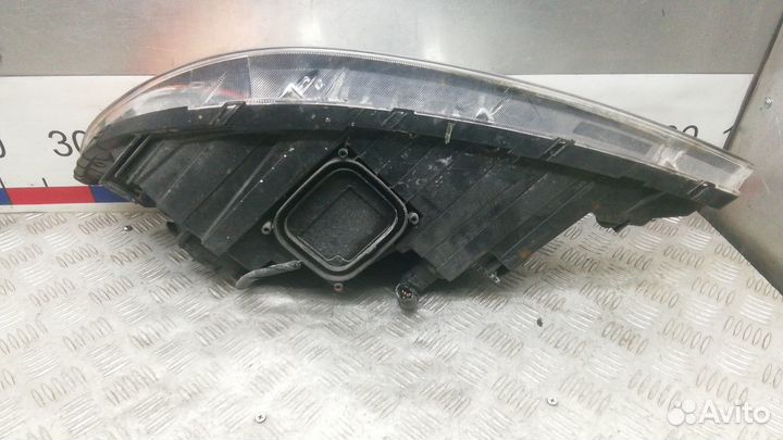 Фара правая Kia Sorento 2 2012