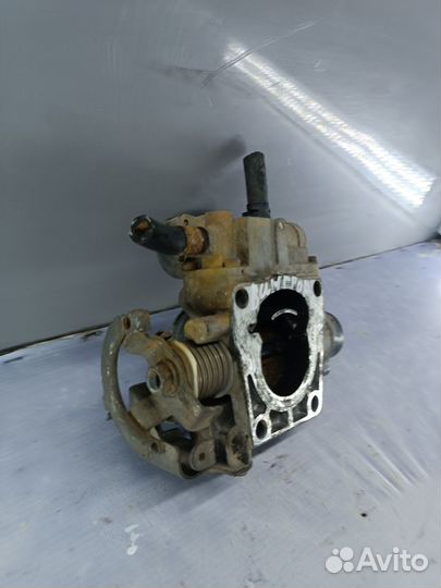 Заслонка дроссельная Nissan Wingroad Y11