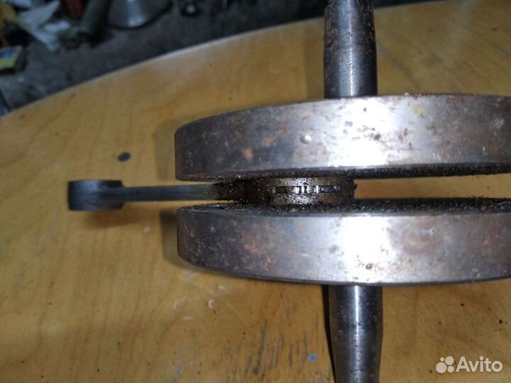 Коленвал «Ява 50 05»