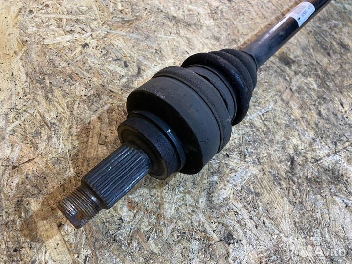 Полуось задняя правая BMW 3 F30/F31/F34 2015