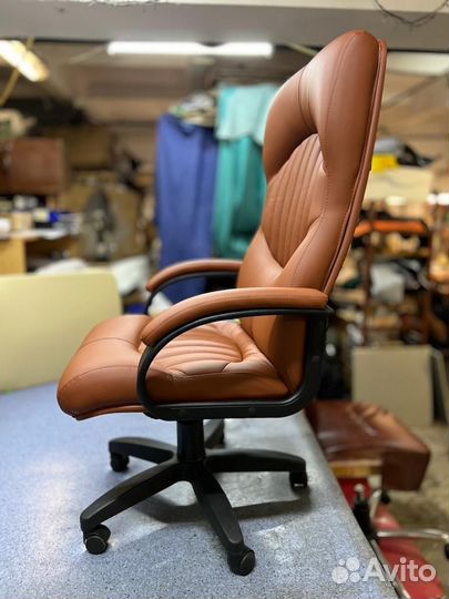 Компьютерное кресло