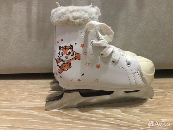 Детские двухполозные коньки 27р