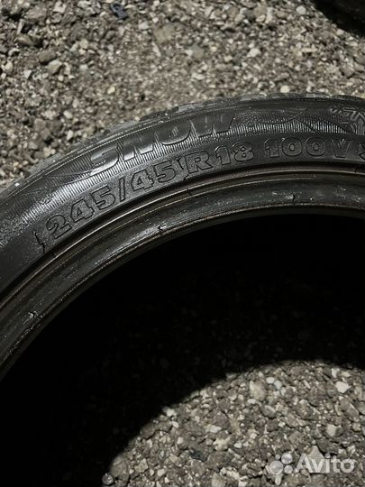 Kormoran Snow 245/45 R18