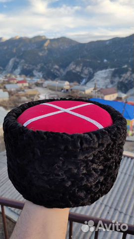 Кубанки каракуль.папахи.карабинки