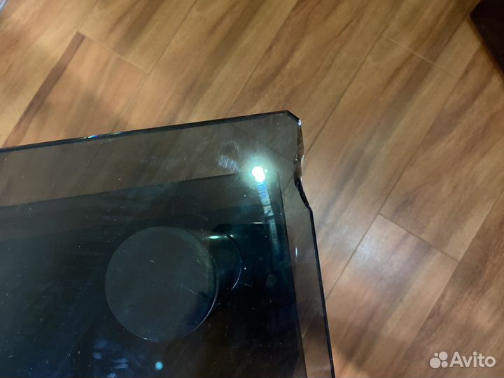 Подставка из стекла