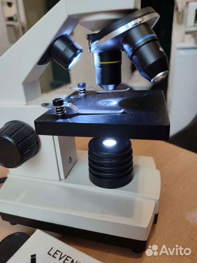 Микроскоп levenhuk