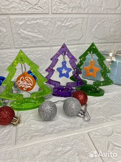 Новогодние украшения