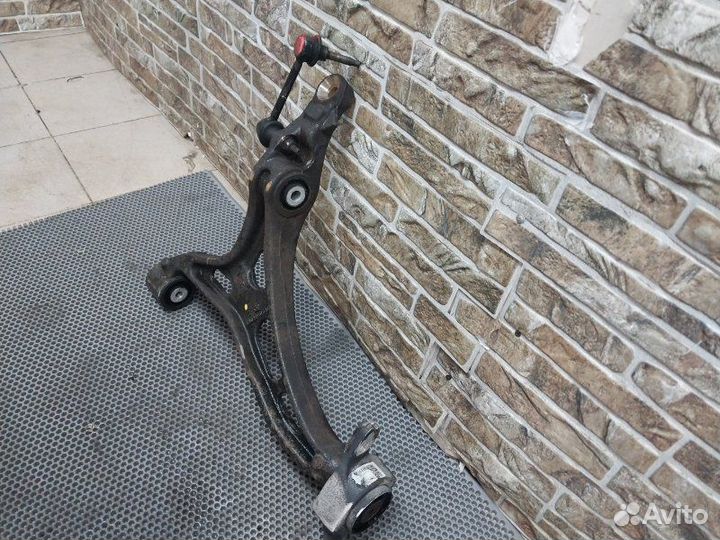 Рычаг подвески нижний передний левый Jeep Grand