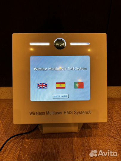 EMS тренажер AQ8 System