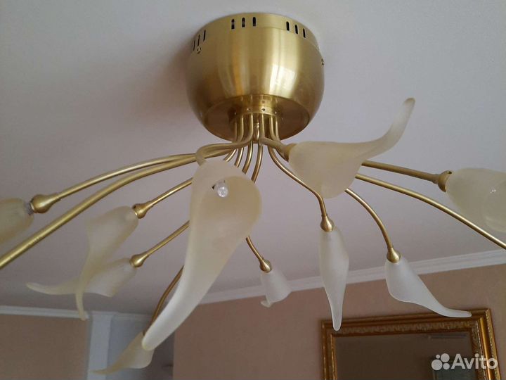 Люстра потолочная с регулятором освещения