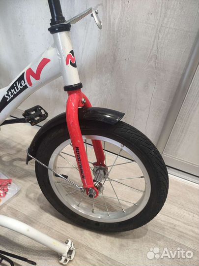 14 Детский велосипед с родительской ручкой