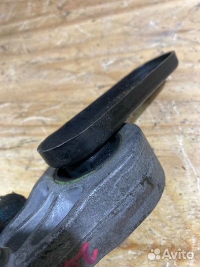 Подушка двигателя Volkswagen Tiguan 5N1 CAW 2009