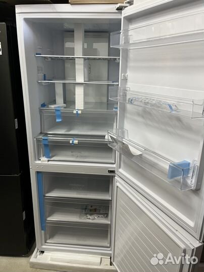 Холодильник Haier 70см 439л