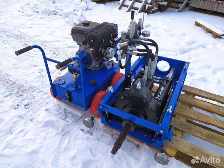 Горизонтальный прокол грунта, прокол под дорогой