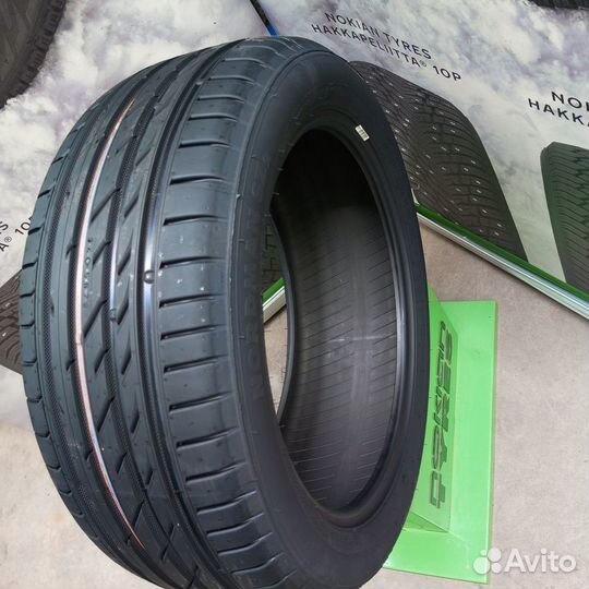 Nokian Tyres Nordman SZ2 215/50 R17 W