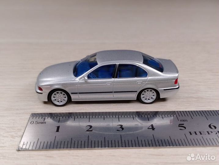 A31.4) BMW 5er E39 (1995-2004) серебро