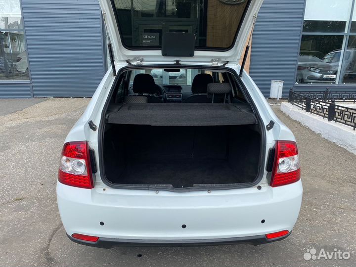 LADA Priora 1.6 МТ, 2015, 132 000 км