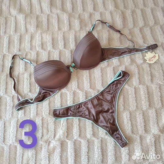 Комплект нижнего белья новый Италия