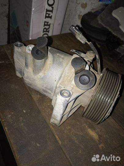 Компрессор кондиционера Renault Arkana