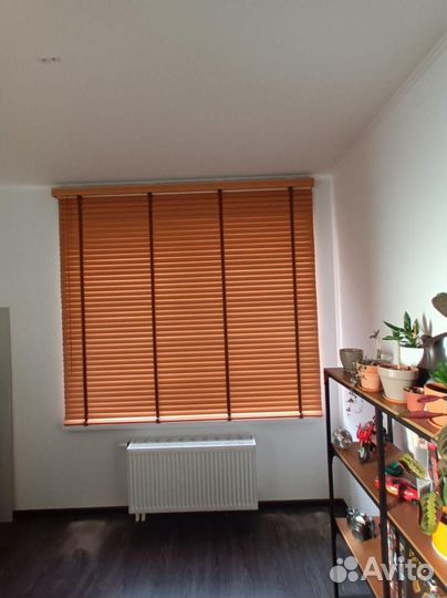 Деревянные горизонтальные жалюзи