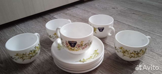 Набор столовой посуды новый