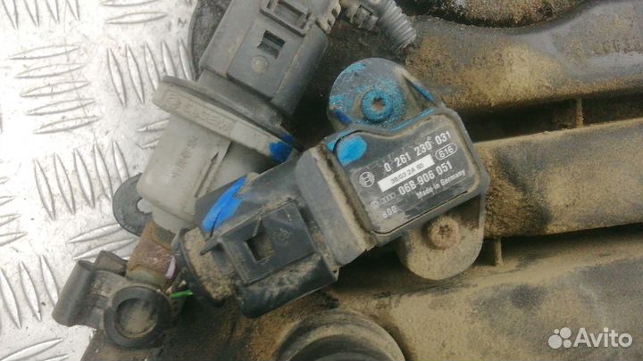 Впускной коллектор бензиновый volkswagen golf 5 20