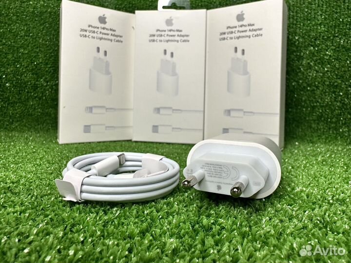 Apple 20W Power Adapter + Lighting