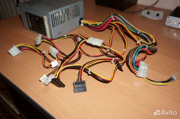 Блок питания ATX 420 Ватт