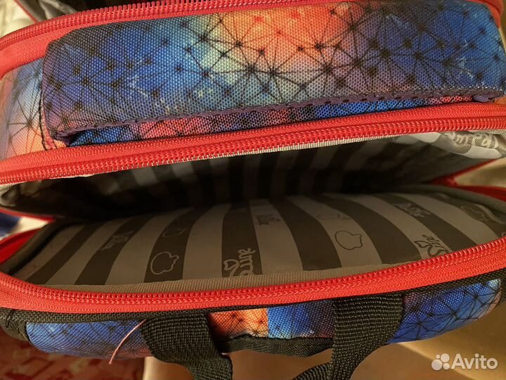 Школьный рюкзак