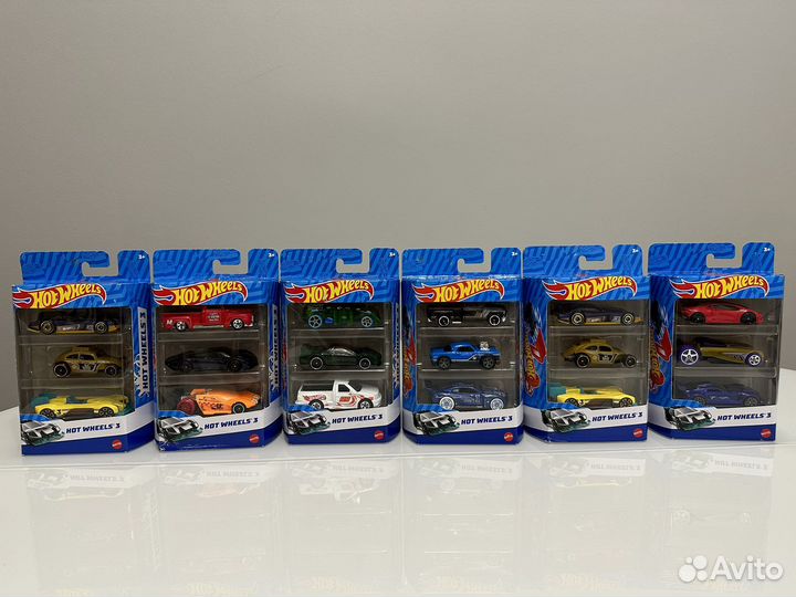 Hot wheels машинки