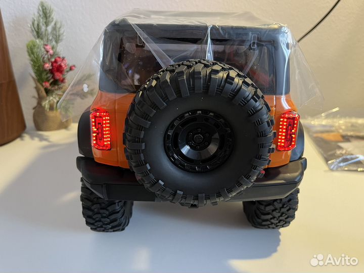 Huangbo R1001 (Traxxas TRX-4 Ford Bronco 2021)
