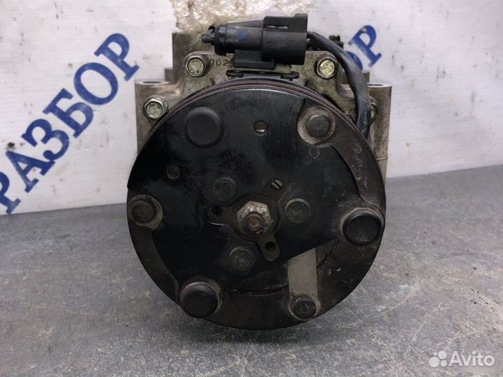 Компрессор кондиционера Ford Fusion