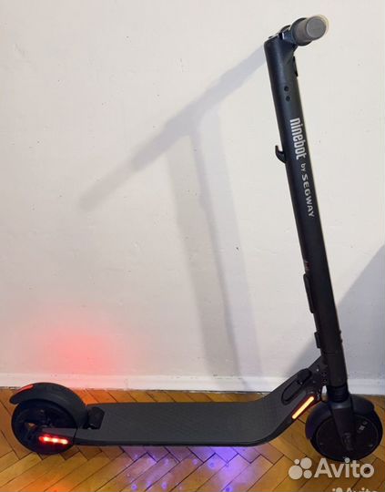 Электросамокат ninebot es2