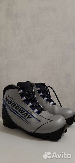 Лыжные ботинки, 35 размер