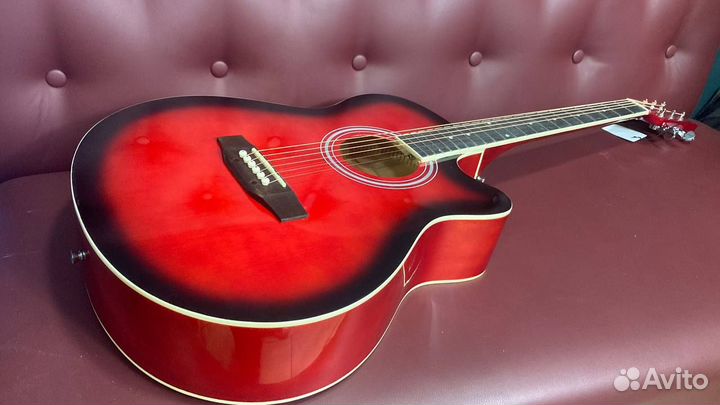Гитара 4/4 с вырезом