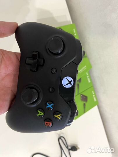 Аккумулятор для геймпада Xbox One S / X