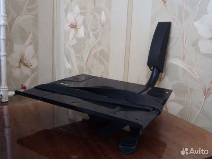 Полка для кинескопных телевизоров