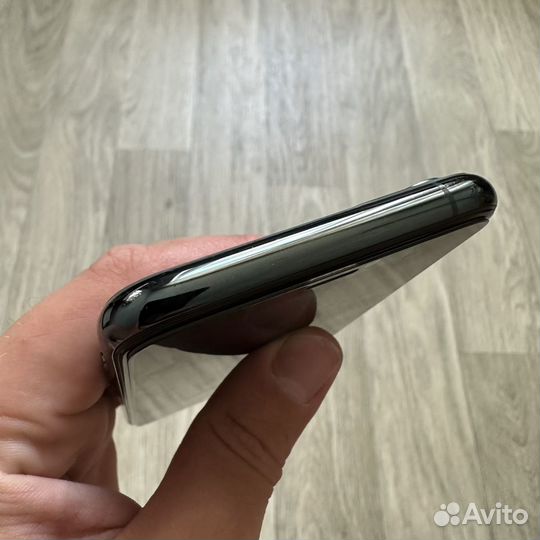 iPhone 11 Pro, 64 ГБ